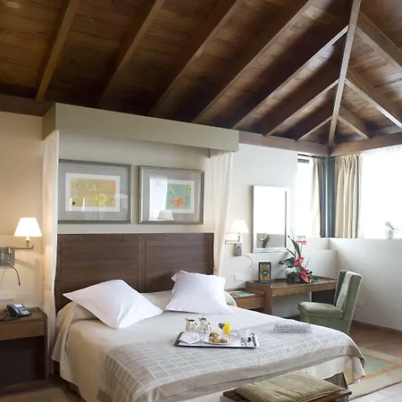 De Cruz De ホテル 4*