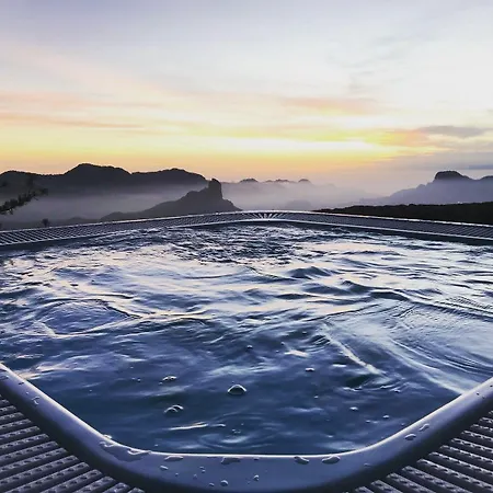 De Cruz De クルス・デ・テヘーダ