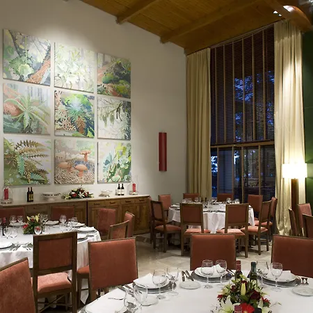 Hotel De Cruz De 4*